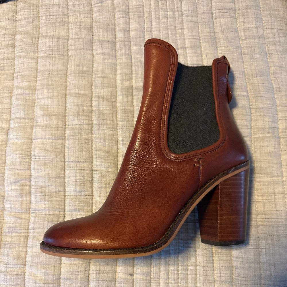 Dolce vita pull on booties